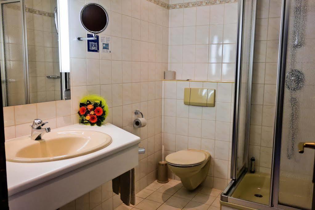 Hotel Vogtland Bad Elster Bagian luar foto